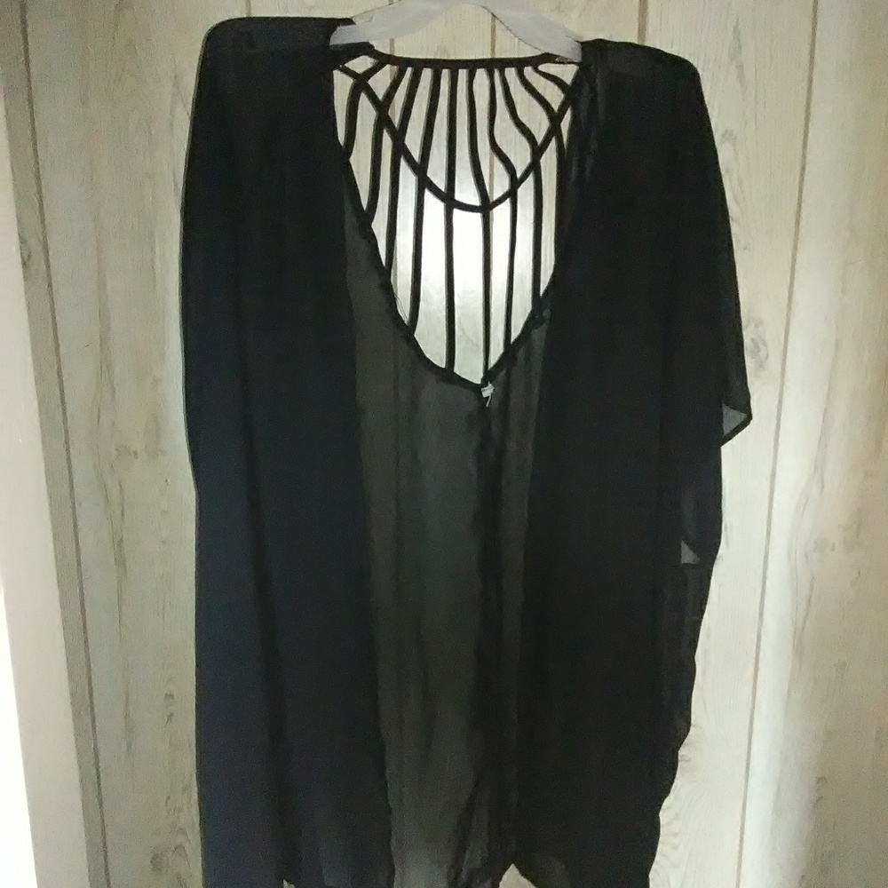 Women's Top